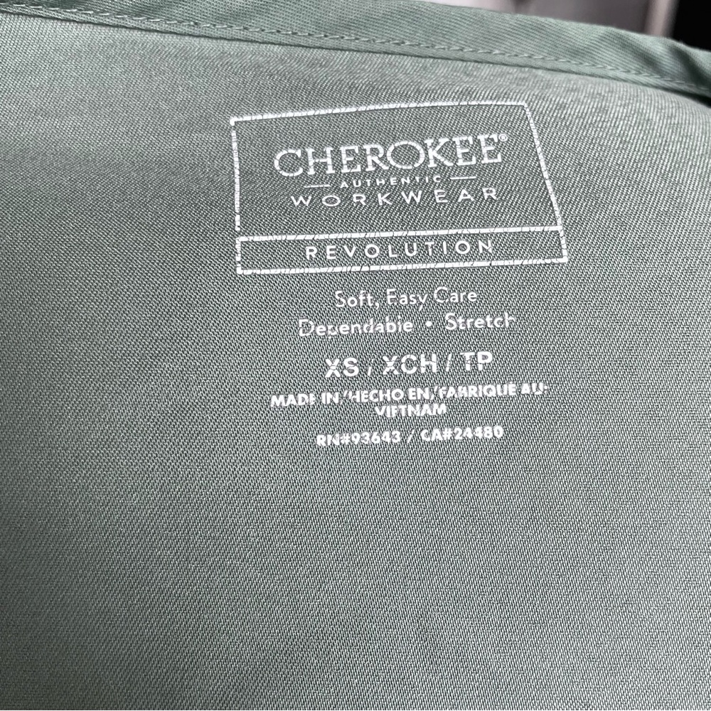 Olive Scrub Jacket - Picture 3 of 4
